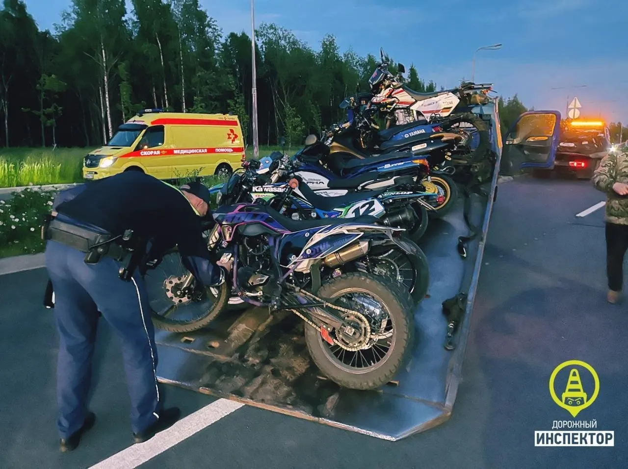 В Красногвардейском районе задержали 14 несовершеннолетних: у участников обнаружили страйкбольный пистолет, автомат и перцовый баллончик. Изъято 28 единиц техники, организатор может быть привлечён по статье о вовлечении подростков в опасные действия.