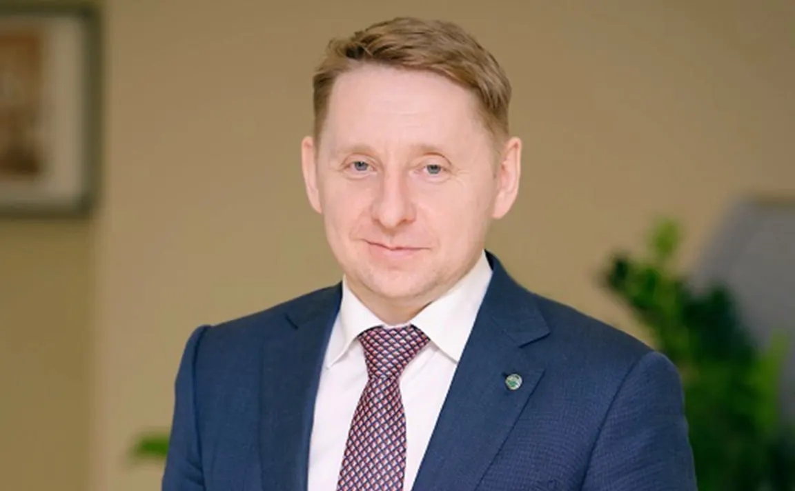 Минфин США исключил из санкционных списков Сергея Мальцева и Ольгу Райкес, уроженку Екатеринбурга. Райкес связывают с семейным офисом Confideri и австрийской компанией Vend Ore GmbH — сама компания остаётся под санкциями, но теперь привязана к другому лицу.