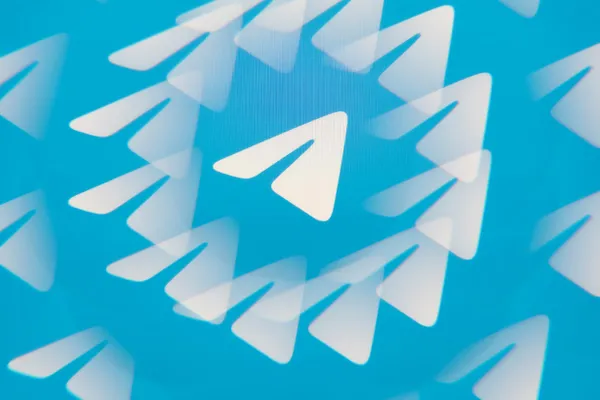 Основатель Telegram предупреждает, что ограничениями в сети страна теряет кадры и остаётся зависимой от зарубежных операционных систем и магазинов приложений.
