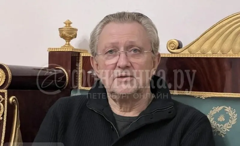 В Санкт-Петербурге задержан Илья Трабер. По делу провели обыски, его вскоре этапируют в Москву для следственных действий; подробности пока не раскрывают.