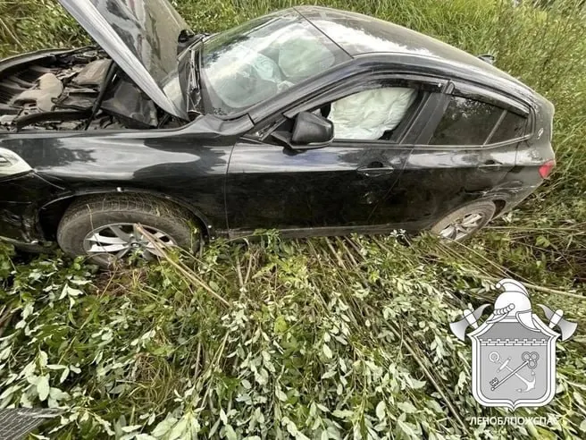 На Мурманском шоссе произошло ДТП с участием BMW и Hyundai — один водитель госпитализирован. По данным спасателей, водителя «Соляриса» на месте не обнаружили, его состояние неизвестно.
