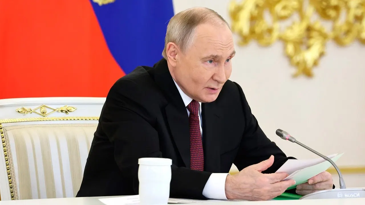 Президент заявил, что по темпам роста Россия уверенно обгоняет ЕС; по ППС экономика РФ четвёртая в мире и первая в Европе.