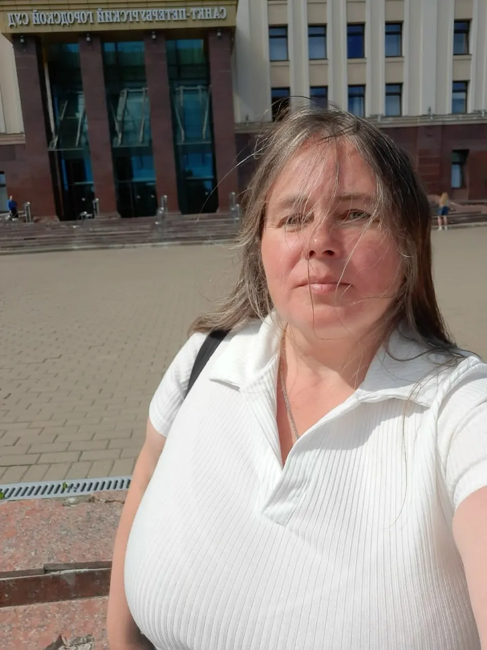 Апелляционный суд Сестрорецкого района оставил в силе решение районного суда: предостережение полиции, вынесенное Анне Шушпановой, признано незаконным.