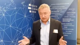 Руководители промышленных предприятий и экономисты предупреждают о «фундаментальном кризисе» в российской экономике, провале программ импортозамещения и падении инвестиций на фоне снижения ВВП и реальных доходов населения.