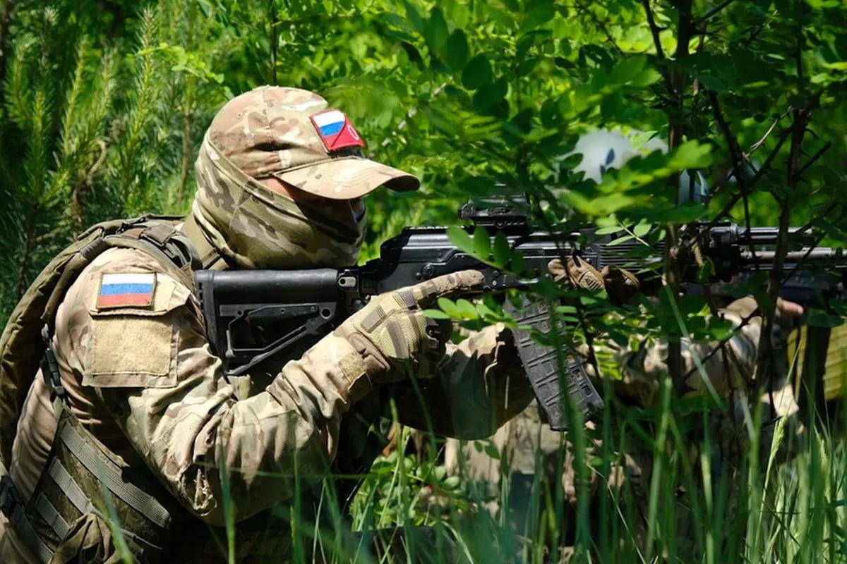 Аналитики Института по изучению войны считают, что амбиции РФ в отношении полного контроля над Донбассом не соответствуют оперативной обстановке; перспективы захвата остаются неясными.