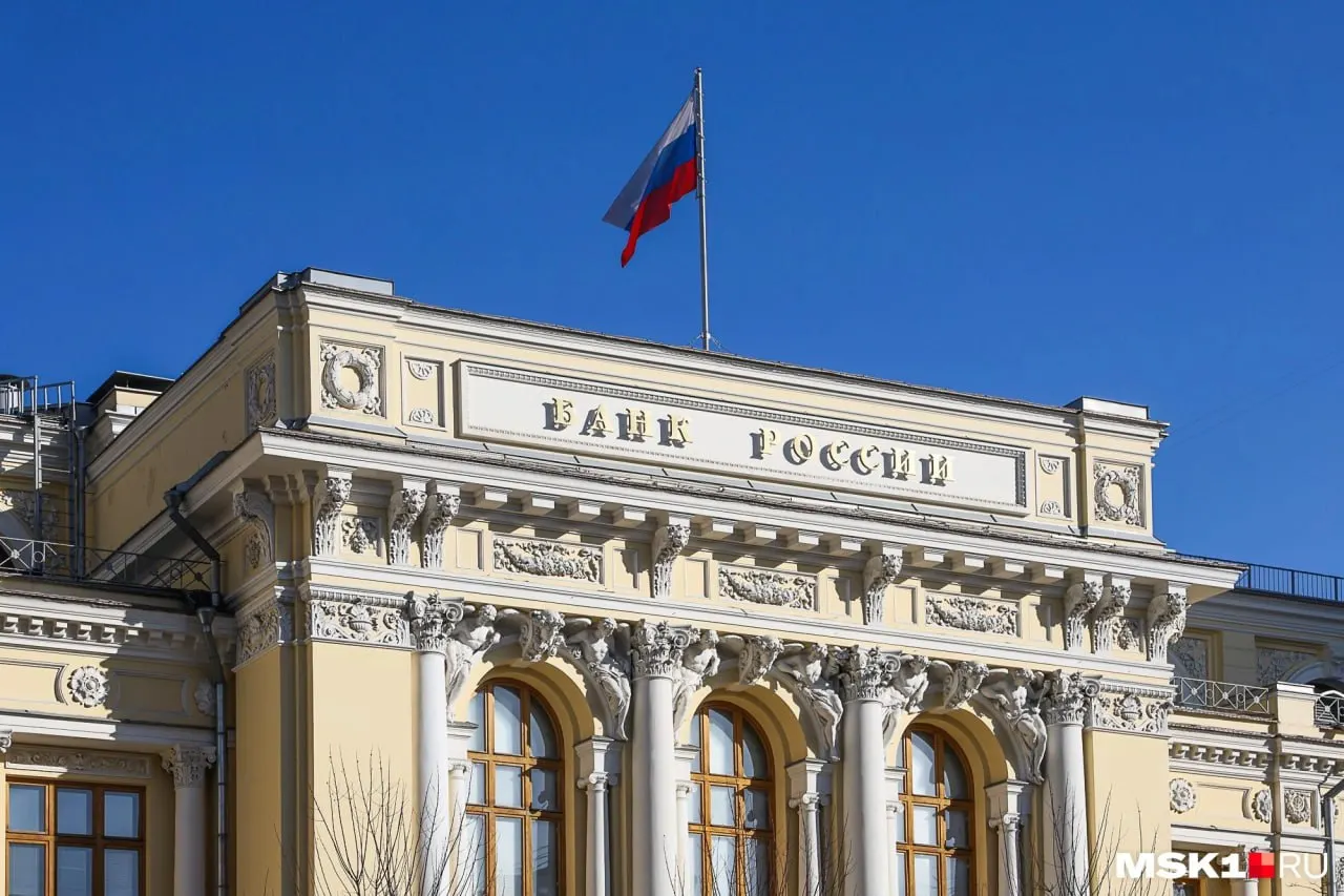 В рамках федеральной программы для 20 регионов Кузбассу в 2026 году списали 16 млрд рублей. Суммы списаний зависят от пополнения бюджетов и расходов на нацпроекты, ремонт ЖКХ, переселение из аварийного жилья и поддержки промышленности.