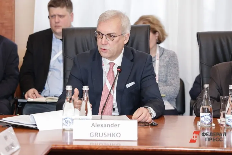 Александр Грушко заявил, что любые попытки НАТО блокировать или применить силу против Калининградской области обернутся серьёзными последствиями; риск захвата региона он назвал нулевым.