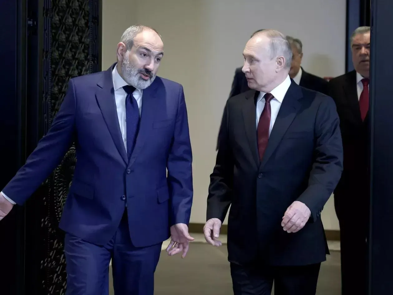 Премьер-министр заявил, что Ереван не будет вводить антироссийские санкции, но и не станет помогать в их обходе; экономическая уязвимость страны требует понимания со стороны партнёров.