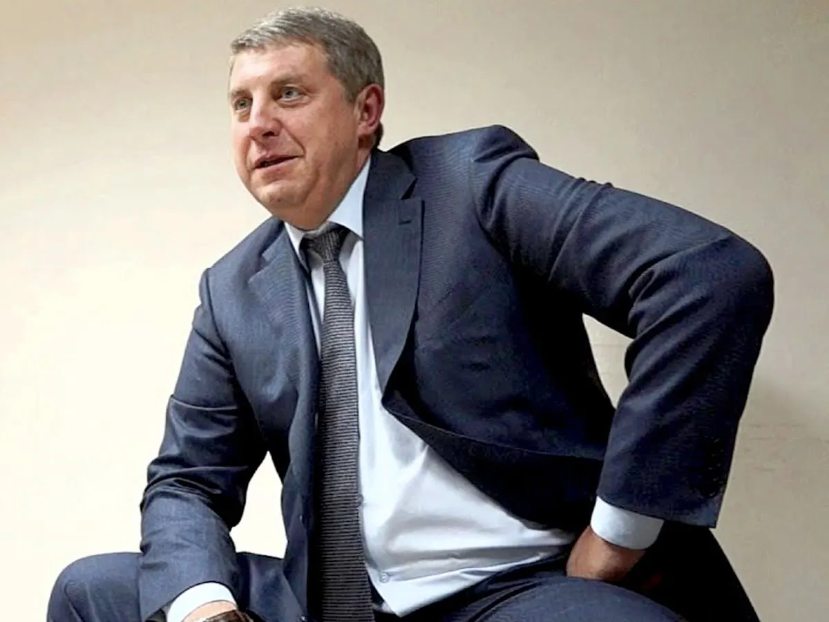 Александр Богомаз получил орден Александра Невского — объявление о награде прозвучало на церемонии представления врио губернатора. Ранее 13 мая в отставку ушли главы Брянской и Белгородской областей, назначены временно исполняющие обязанности.