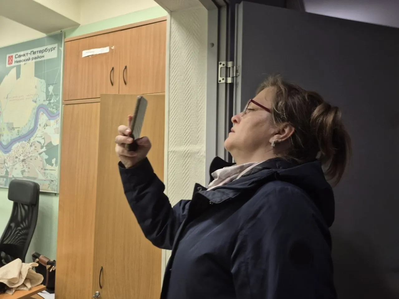 Строители утверждают, что дореволюционное здание на проспекте Обуховской Обороны планируют разобрать этим летом. Градозащитники оспаривают решение Смольного и подали ходатайство о запрете на снос на время суда.