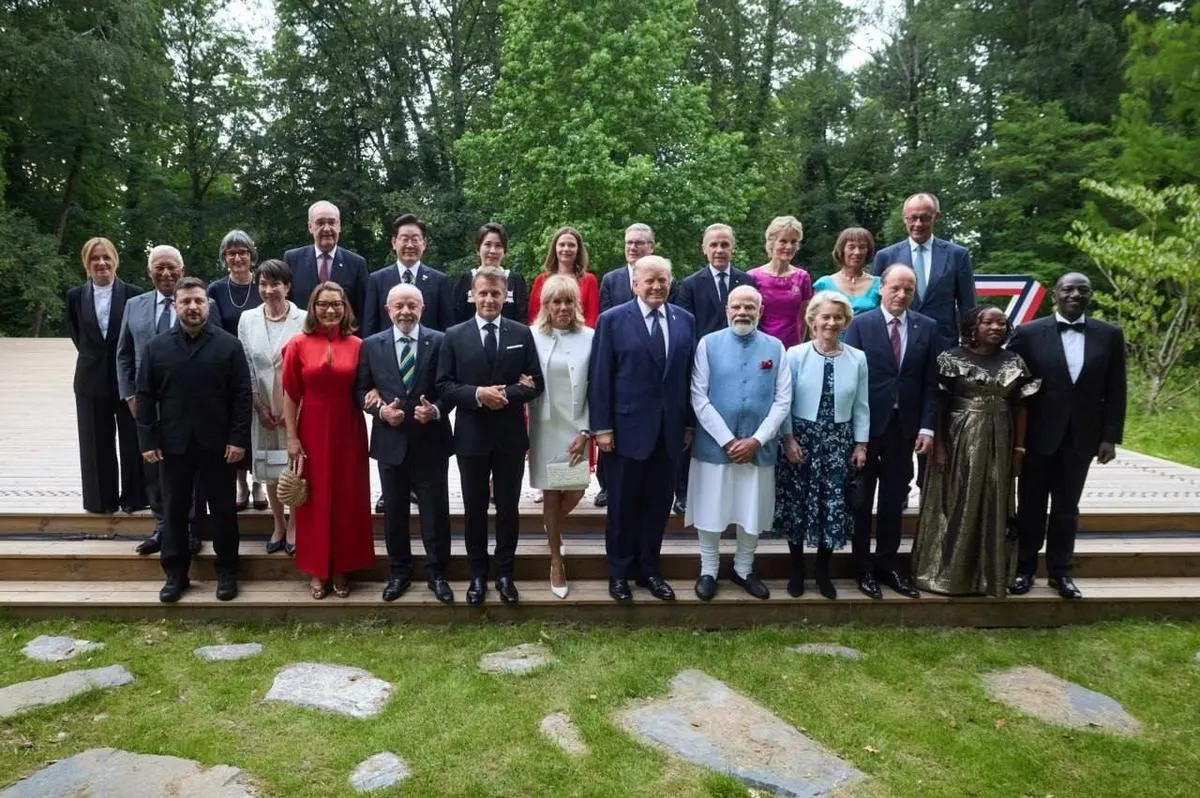 По итогам саммита в Эвиане главы стран G7 обязались укрепить военную поддержку Украины, усилить давление санкциями и согласовали позиции по Ближнему Востоку и Индо‑Тихоокеанскому региону.