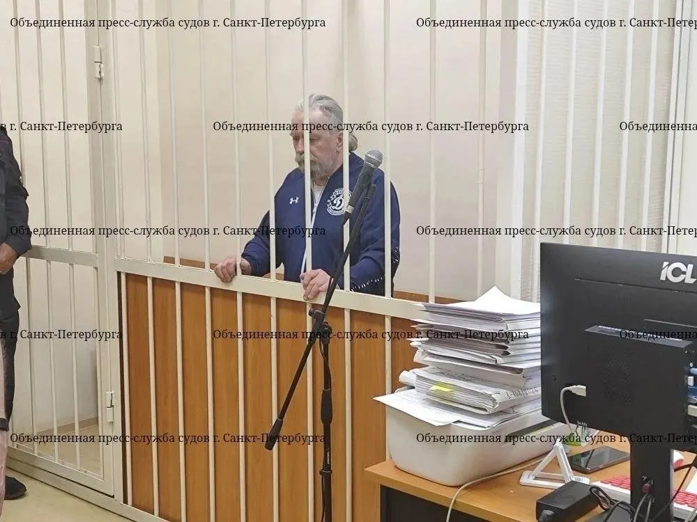 Суд поместил под домашний арест одного из учредителей компании по делу об оказании небезопасных услуг, повлёкших гибель четырёх человек; мера пресечения действует до 8 августа.