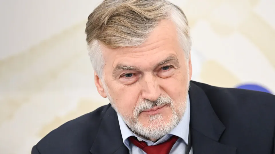 Главный экономист Внешэкономбанка на сессии в Петербурге заявил, что экономика имеет «ценностное измерение» и служит обустройству жизни, отметив это на фоне сокращений и ухудшения финансовых показателей крупных компаний.