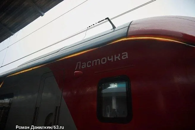 ОЖД объяснили, что запуск по маршруту проводился в тестовом режиме. С 11 июля и до конца лета одна пара поездов будет курсировать по выходным с четырьмя остановками и прежним тарифом.