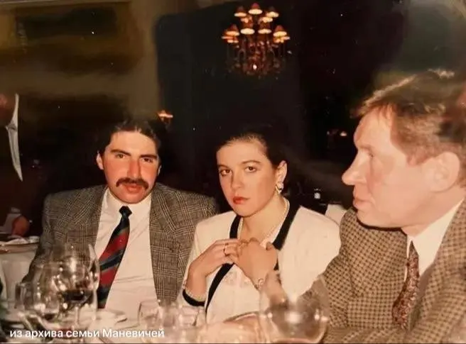 Марина Маневич умерла 12 июля в Санкт‑Петербурге; ей в декабре исполнилось бы 59 лет. В последние годы она тяжело болела.