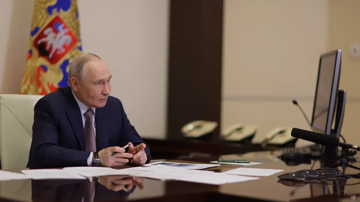 Президент подписал документ, предусматривающий введение временного внешнего управления на объектах критической инфраструктуры в случае несоблюдения мер по обеспечению их безопасности.