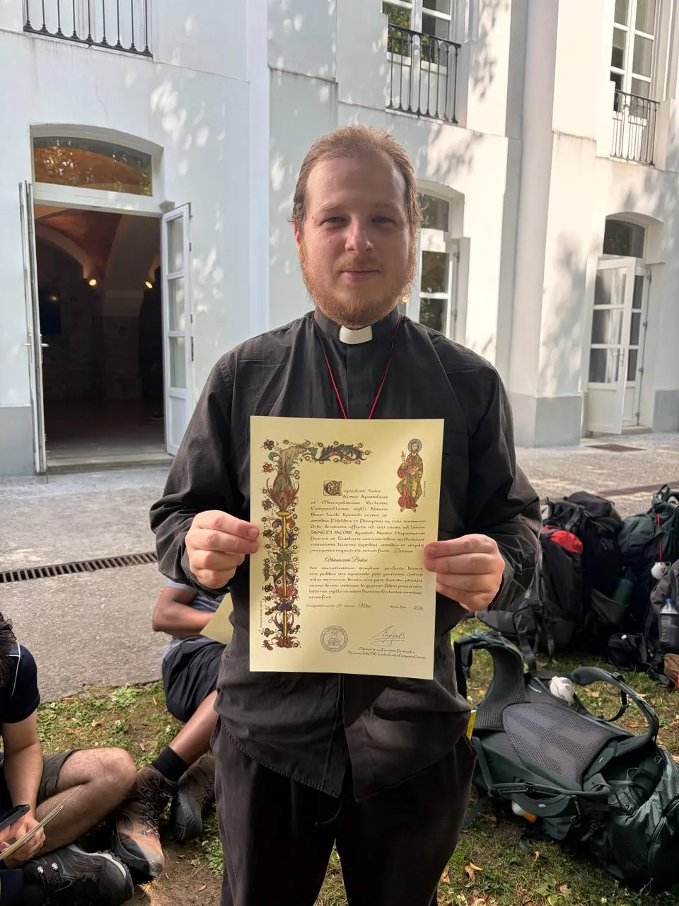 Санкт-Петербургский суд признал иеромонаха Афанасия Букина виновным в участии в организации, признанной нежелательной на территории РФ, и назначил штраф в размере 7000 рублей; он находится за пределами России. Дело связано с публикациями в телеграм‑канале, материалы поступили из ФСБ, ранее Букин был лишён сана, затем восстановлен.