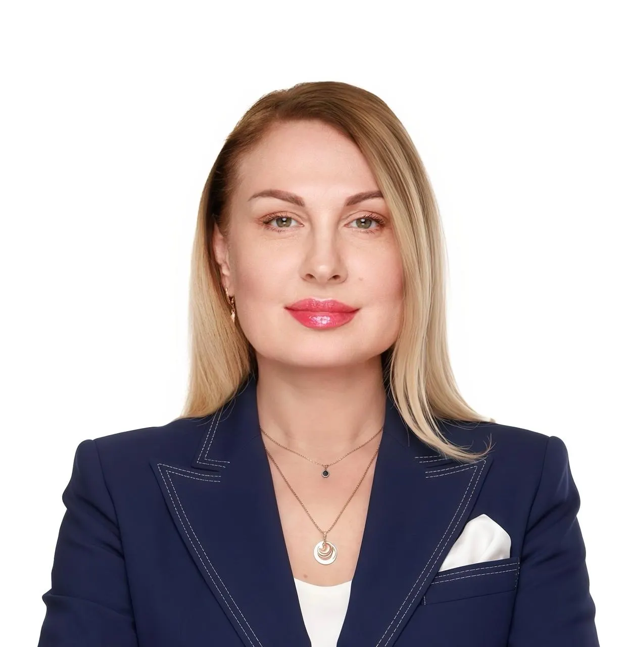 Суд отменил решение комиссии, признав, что уведомление о недостатках в документах поступило поздно.