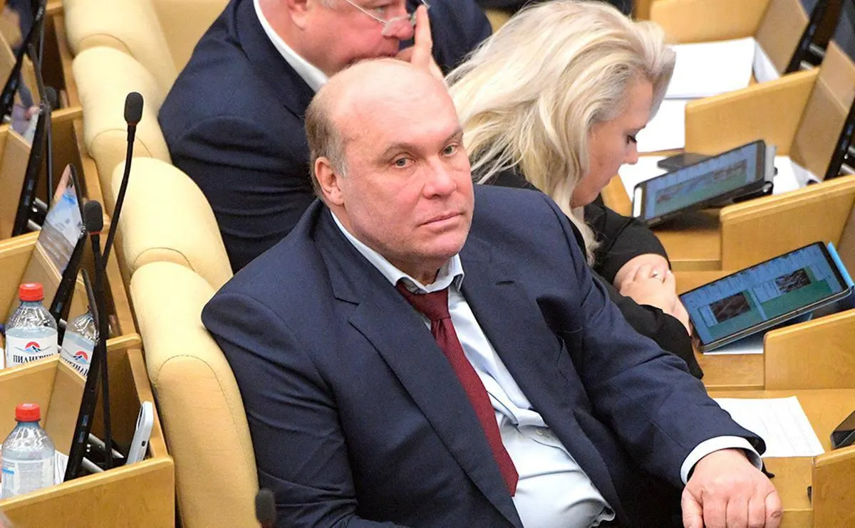 Депутат назвал слухи о возможной мобилизации слухами иностранного происхождения и призвал россиян сохранять спокойствие.