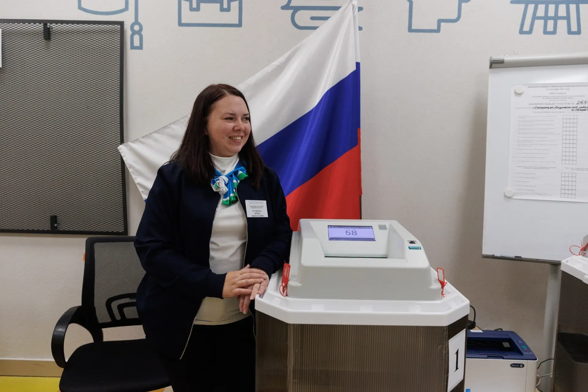 В Петербурге и Ленинградской области зафиксирована высокая явка: на Госдуму и Законодательное собрание пришли сотни тысяч избирателей.