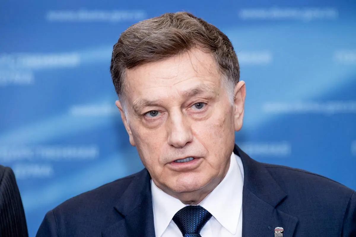 После перехода в Госдуму от Чувашии экс‑руководитель Петербургского Законодательного собрания оказался в центре внимания из‑за дорогих перелётов на бизнес‑джетах на сумму свыше полумиллиона долларов.