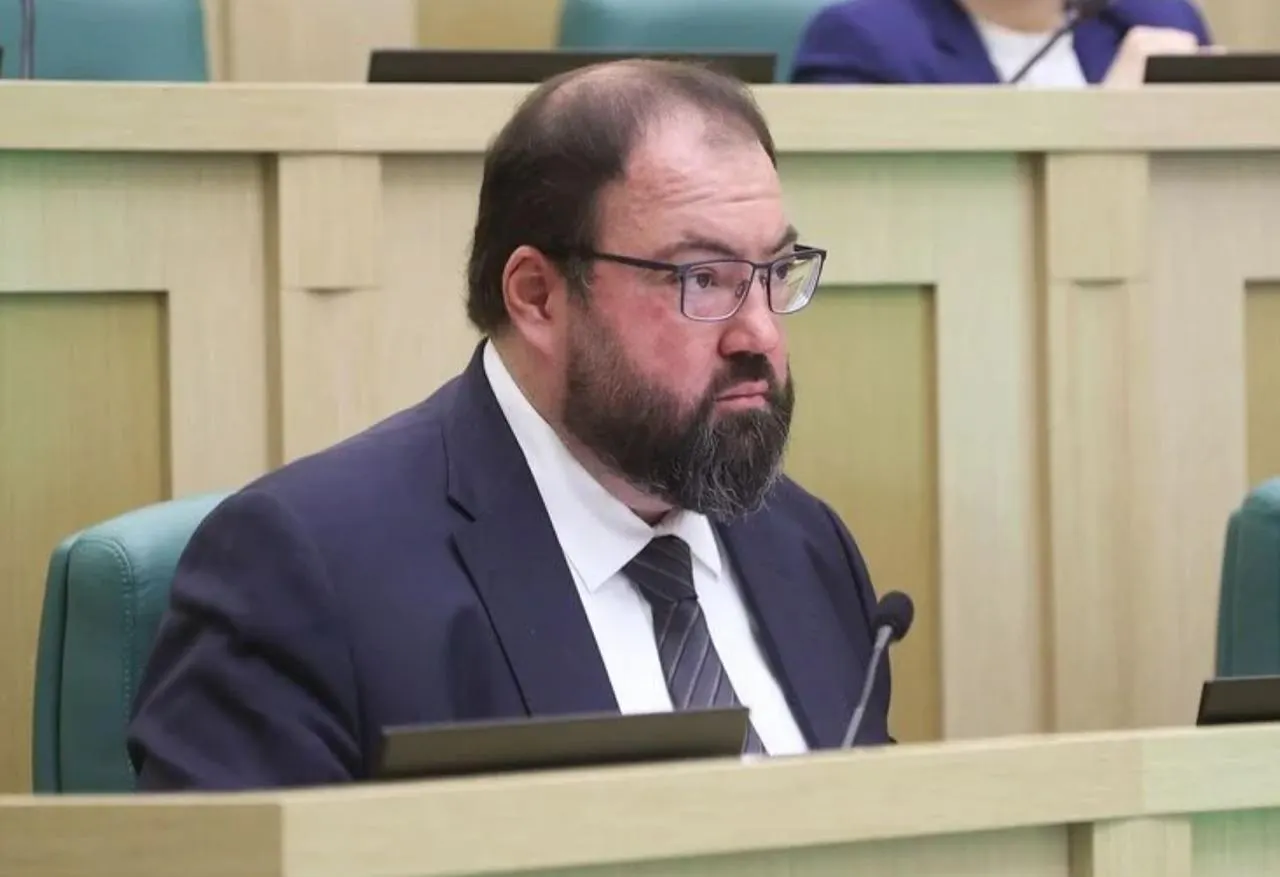 Минцифры и Минобороны обсудили меры защиты дата‑центров на фоне атак дронов на сервисы «Яндекса»; восстановление инфраструктуры может занять месяцы.