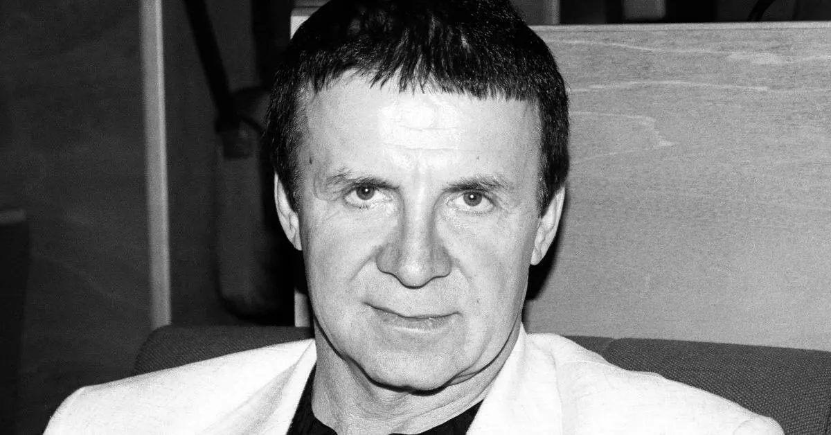 Сообщается об уходе из жизни Анатолия Кашпировского.